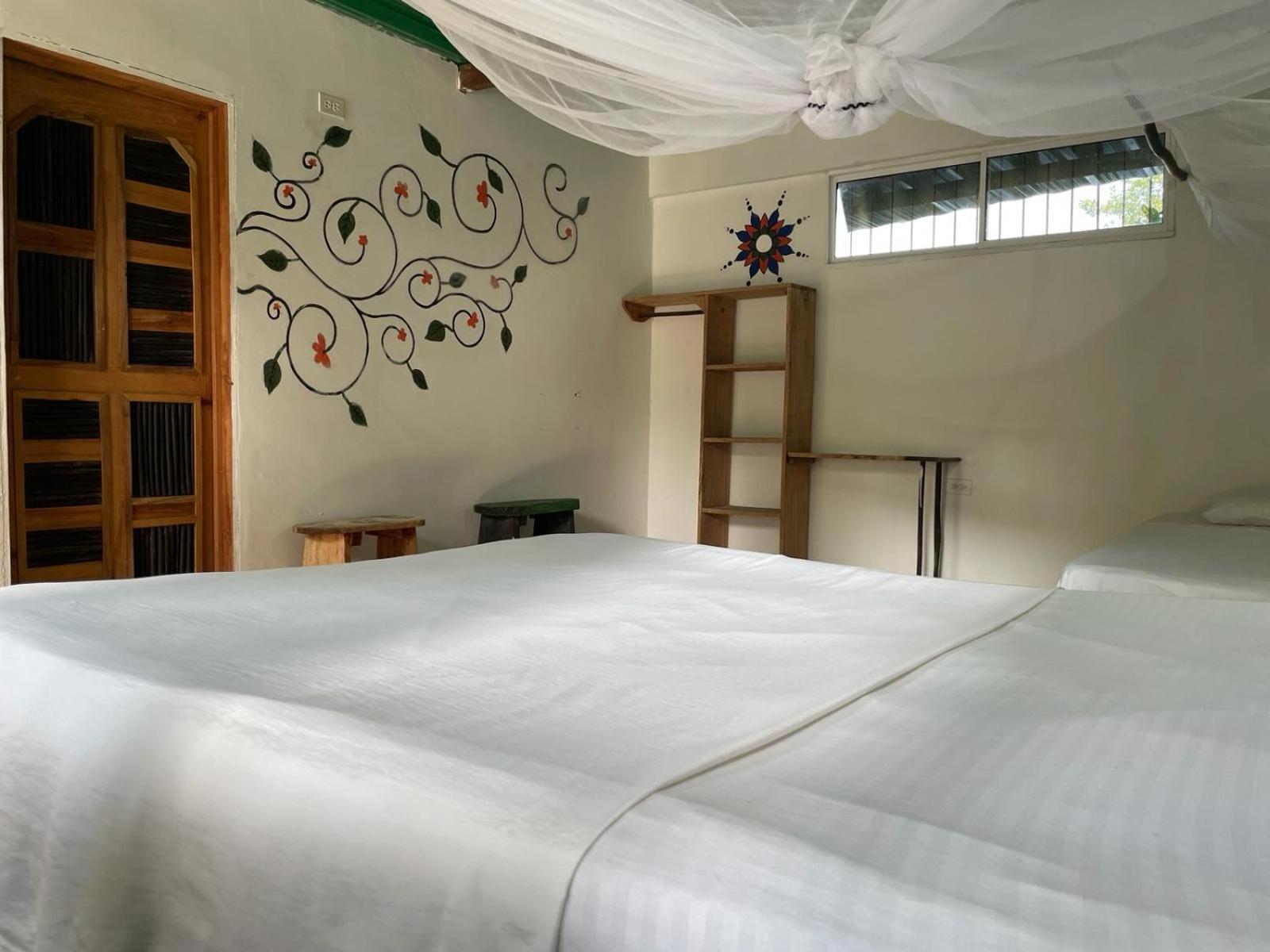 Hostal Luz De Luna Palomino Eksteriør bilde
